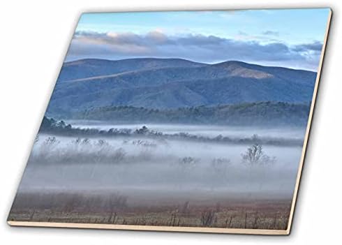 3drose jutarnja magla zadržava se u dolini u uvali Cades u zadimljenim planinama-pločice