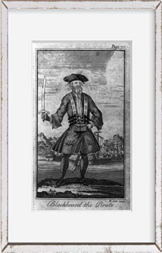 Beskonačne fotografije fotografija: Edward Teach,Crnobradi,1680-1718,Engleski gusar,držanje mača,