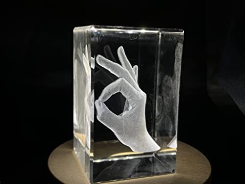 OK gesta 3D ugravirani kristalni dekor