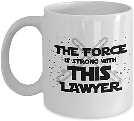 Sila je jaka sa ovim advokatom za advokata smiješna ideja quote poklon šolje za kafu-za Sretan rođendan, Hvala, sretan praznični poklon 11 OZ